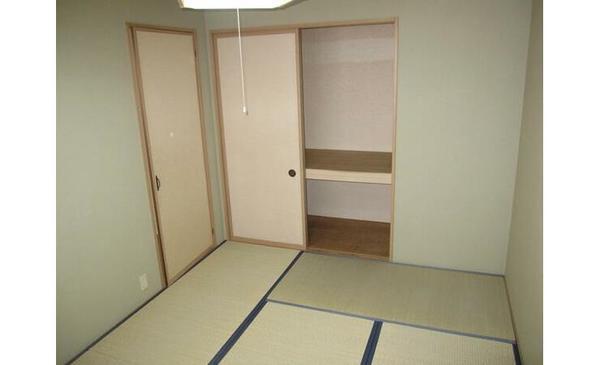 シャルムいわせの（102） 収納