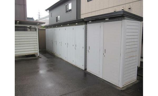 シャルムいわせの（102） 共有部分