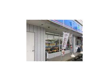 ローソン高岡清水町店：726m