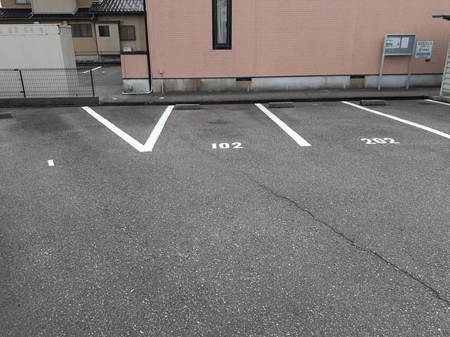 ＣＡＳＡ　ＡＶＡＮＴⅠ（202） 駐車場