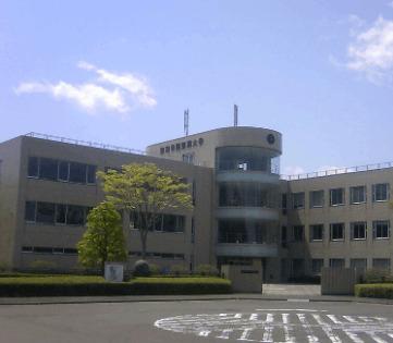 聖和学園短期大学図書館：2516m