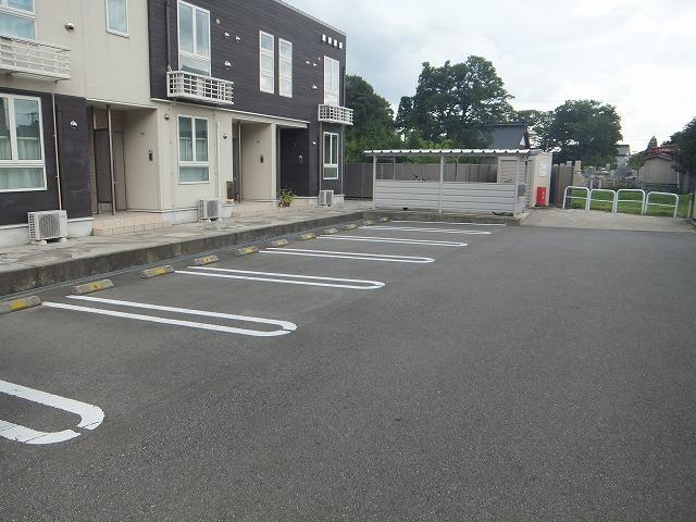 ネクステージ　Ⅰ（104） 駐車場