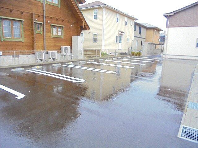 アンダンテ　いわせ野Ⅰ（204） 駐車場