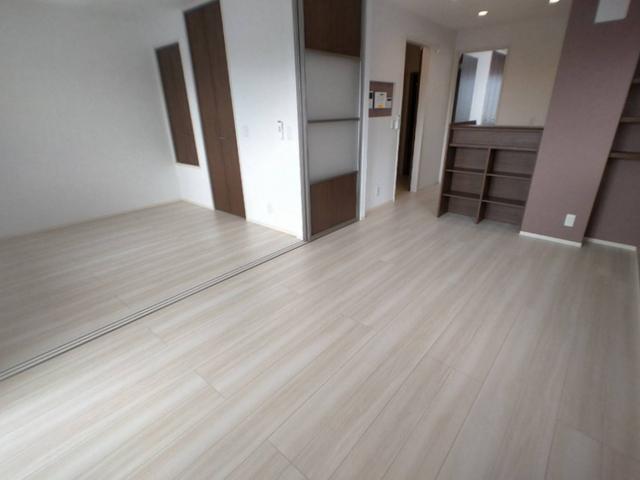 錦ガーデン 東（205） 部屋画像
