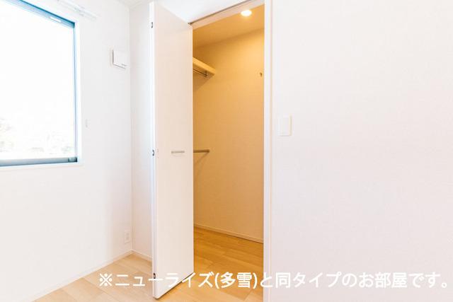 シャトー　ソレイユⅢ　Ｂ（102） 収納