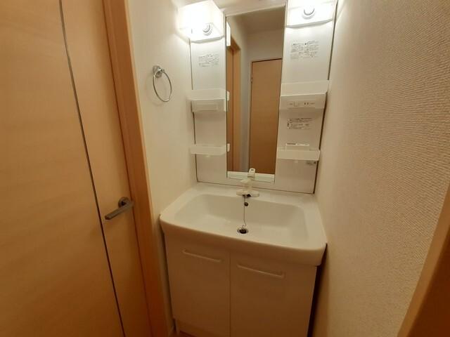 メゾンビュー（104） 洗面