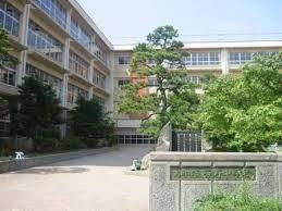 高岡市立芳野中学校