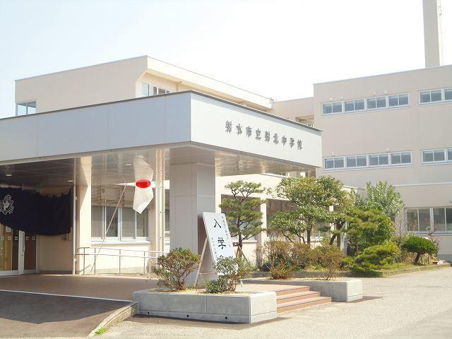 射北中学校：3400m