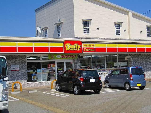 デイリーヤマザキ高岡野村店：260m