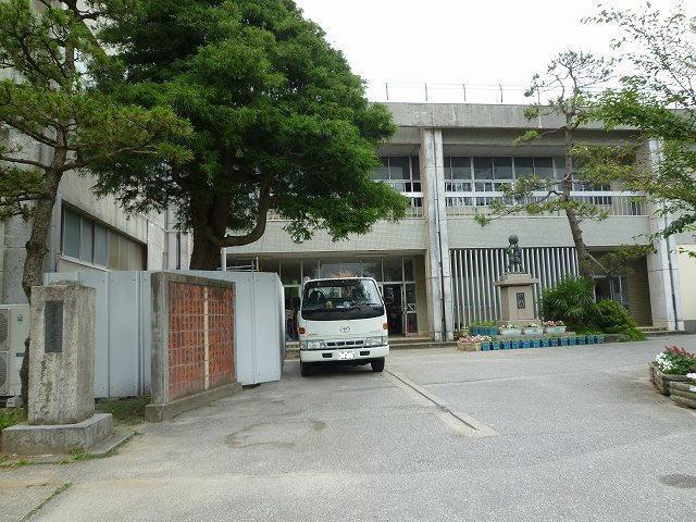 千鳥丘小学校：1000m