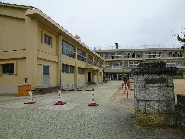 野村小学校：1500m