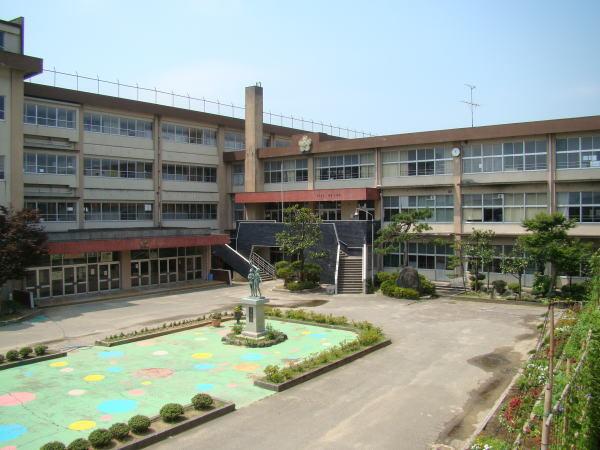 博労小学校：600m