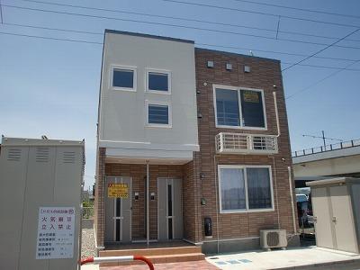 能町駅より徒歩23分 築16年11ヶ月 2階建の賃貸物件