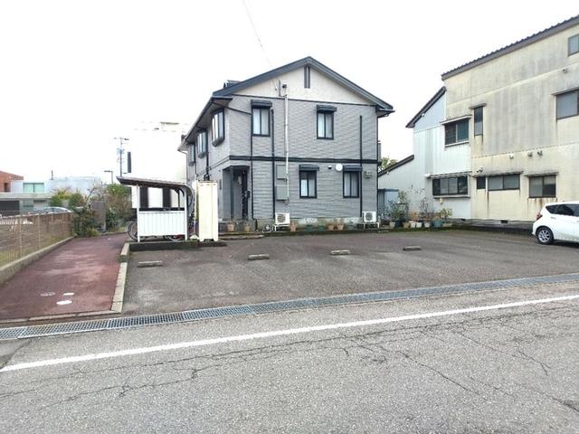 城東ペイサージュ（102） 駐車場