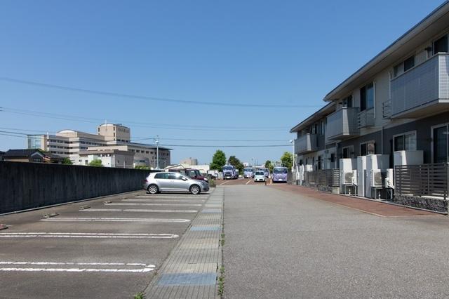 セジュール・エー　Ａ棟（205） 駐車場