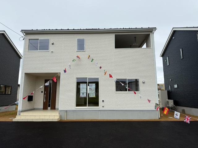 クレイドルガーデン金沢市末町第1　4号棟 エントランス