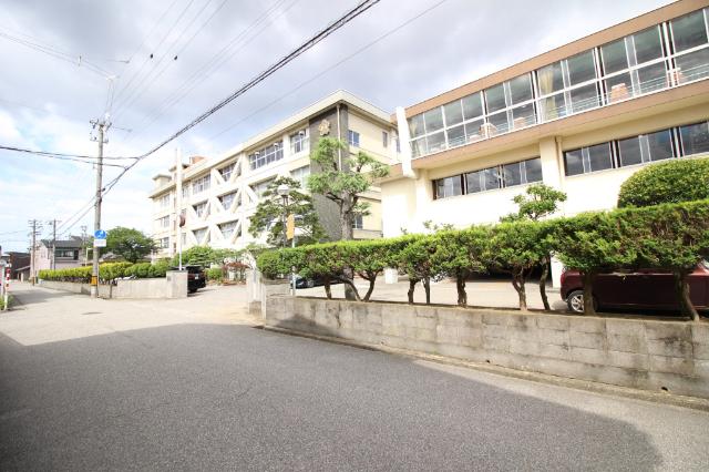 高岡市立能町小学校
