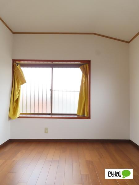 関野町2丁目テラスハウス　（2） 部屋画像