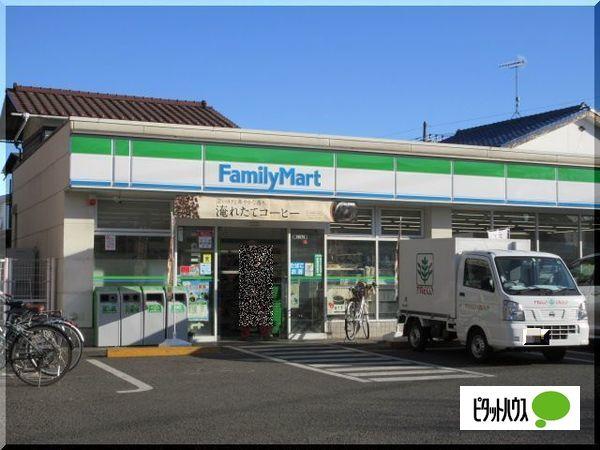 ファミリーマート小金井貫井南町店：601m