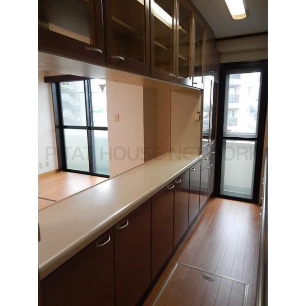 ☆大容量収納付き☆