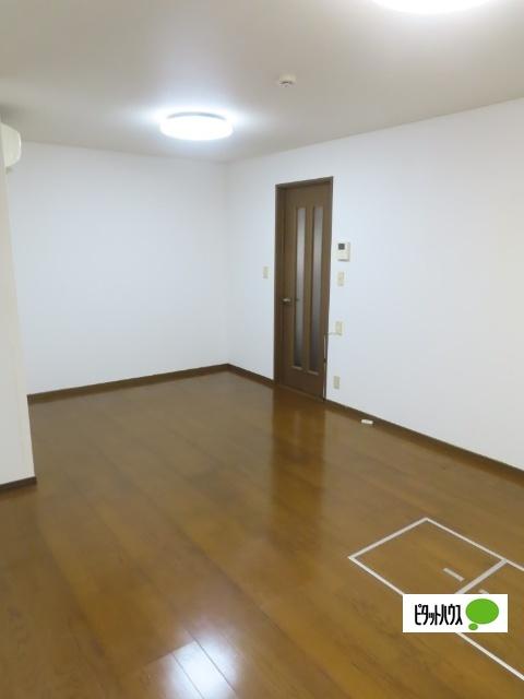 小平市回田町一軒家（1） リビング