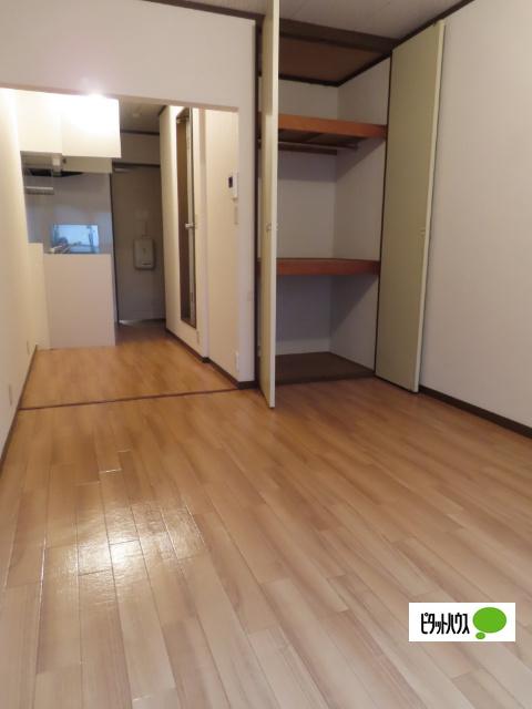 ドミールサカイ（105） 部屋画像