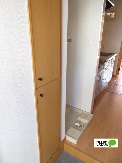 武蔵野市境南町アパート 玄関