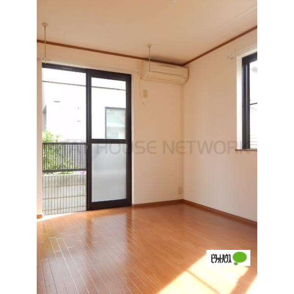 ☆2面採光角部屋☆