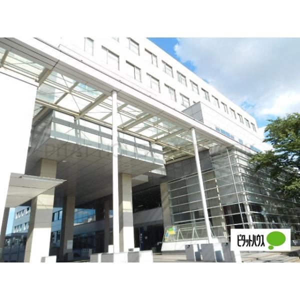 法政大学小金井図書館:836m