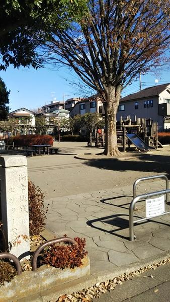 すぐそばに公園☆