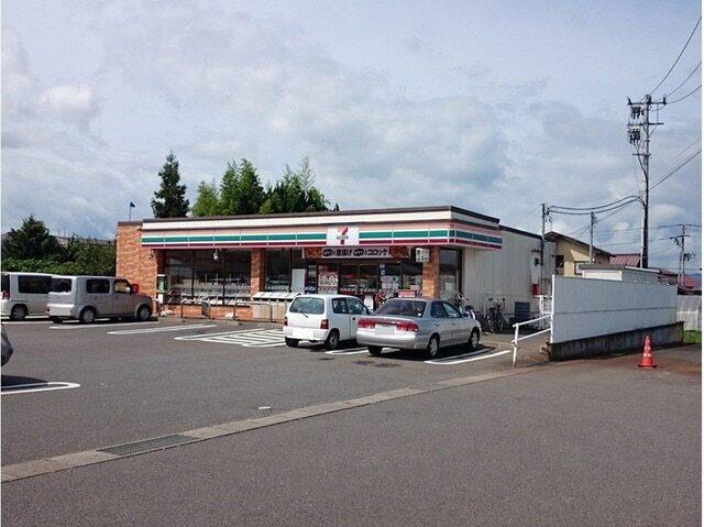 セブンイレブン会津石堂町店：100m