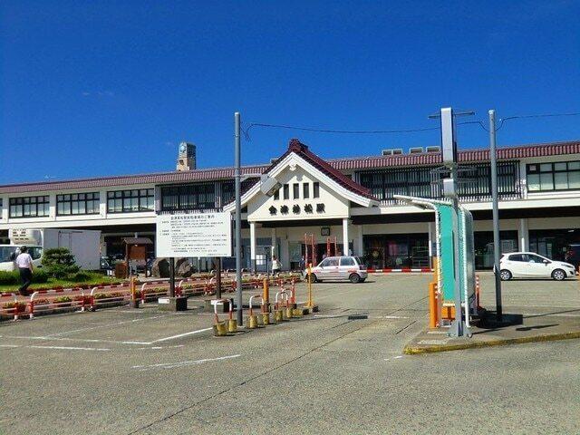 会津若松駅：450m
