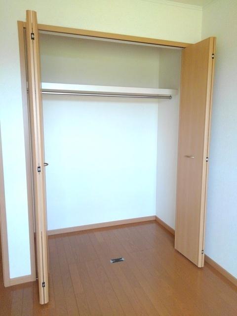 ランドマーク８９（203） 収納