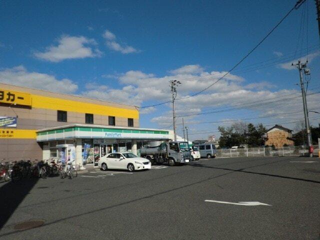 ファミリーマート桑名安永店：300m