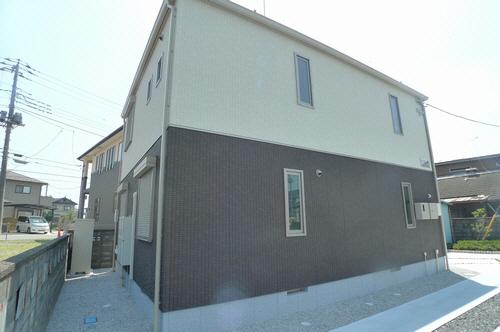 武蔵嵐山駅より徒歩4分 築15年 2階建の賃貸物件