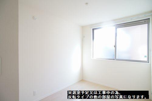 エントビア  　シャーメゾン（102） 室内