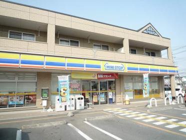 ミニストップ鴻巣松原店：580m