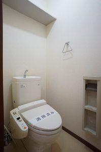 パインハイツ嵐山Ｂ　シャーメゾン（103） トイレ