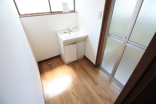 嵐山町平沢戸建て貸家（1） 洗面