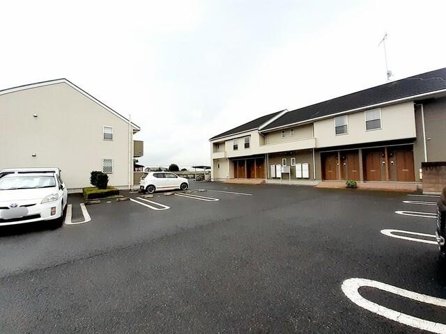 イリーデ・ソレイユＡ（101） 駐車場