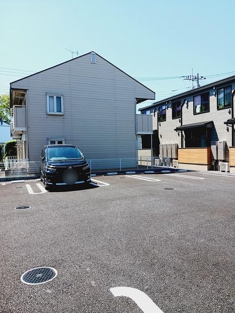メゾン　ヴィオラ（102） 駐車場
