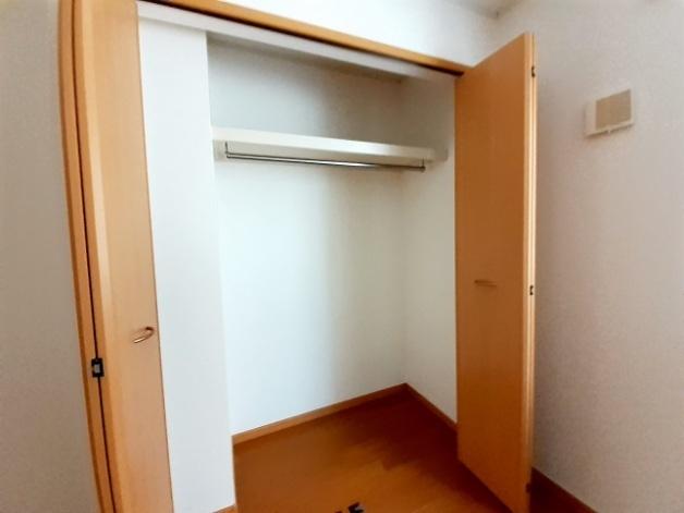 グリーン　クリスタル（103） 収納