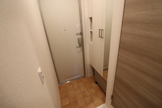 フォンテーヌ桶川（301） 玄関