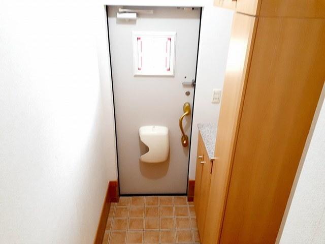 センターヴィラ・ＥＳ（202） 玄関