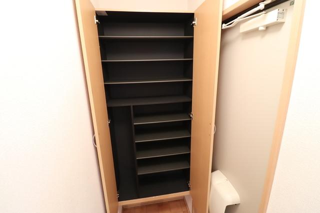 パドック　Ｃ（201） 部屋画像
