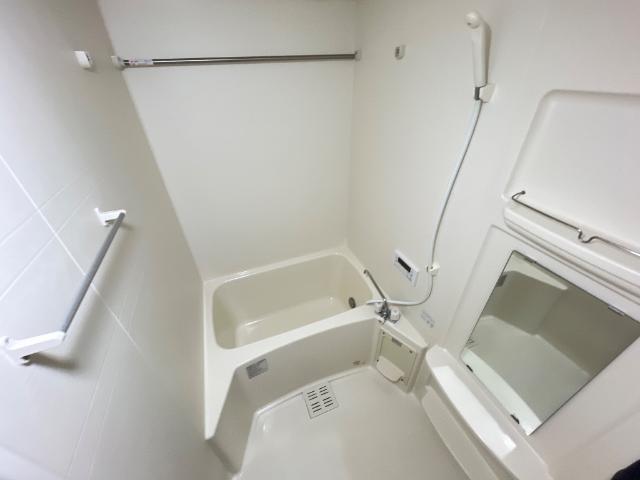 ル・コントブルー 部屋画像