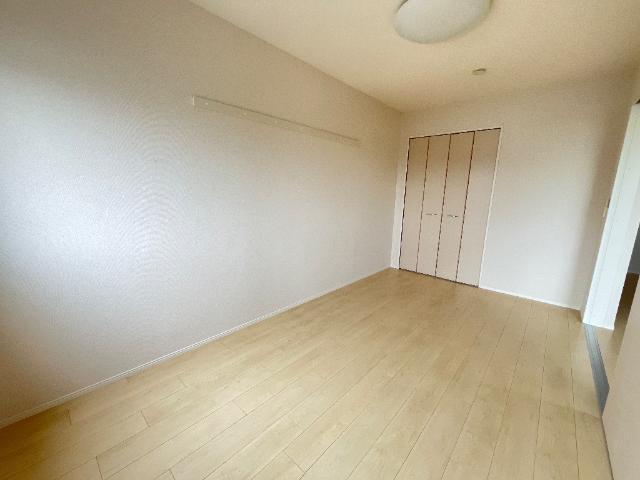 アイリス 部屋画像