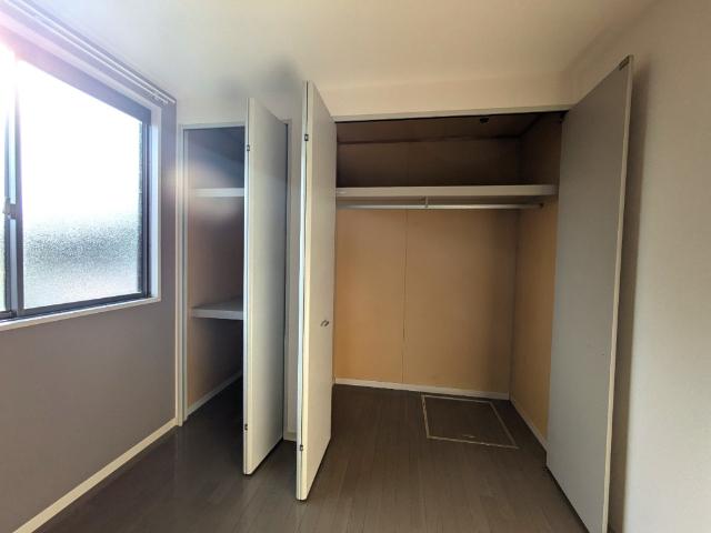 クレストC（102） 収納