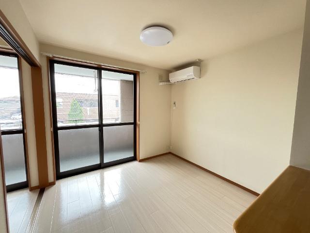 アルバ 部屋画像