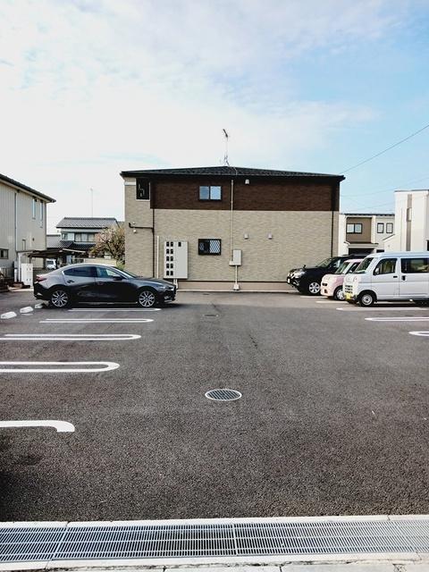 パストラル　和（201） 駐車場